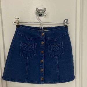 KENDAL AND KYLIE SKIRT